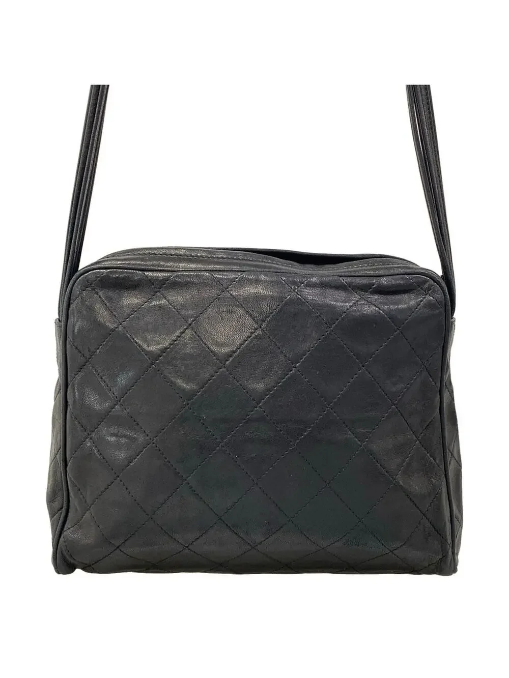 CHANEL elevate your
